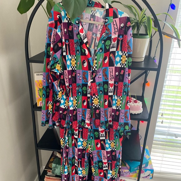 Dressed in LALA plisse set - Picture 2 of 3